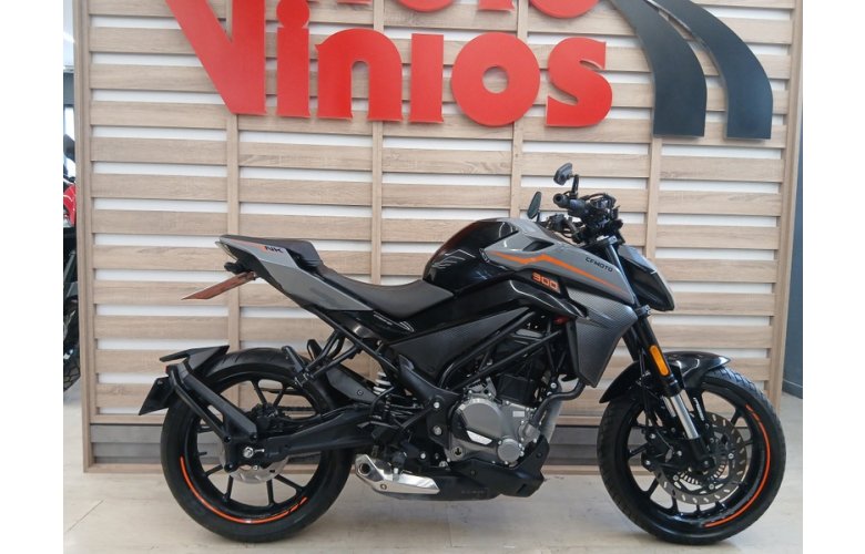 CFMOTO NK300 '25
