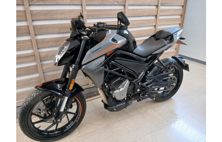 CFMOTO NK300 '25