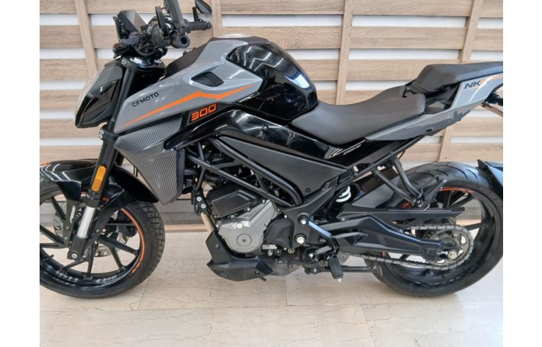 CFMOTO NK300 '25