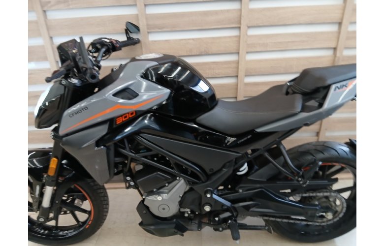 CFMOTO NK300 '25