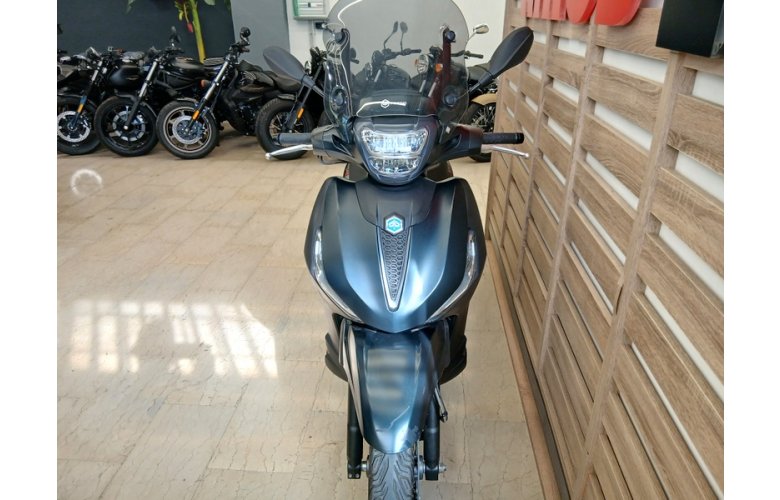 PIAGGIO BEVERLY 300 '22