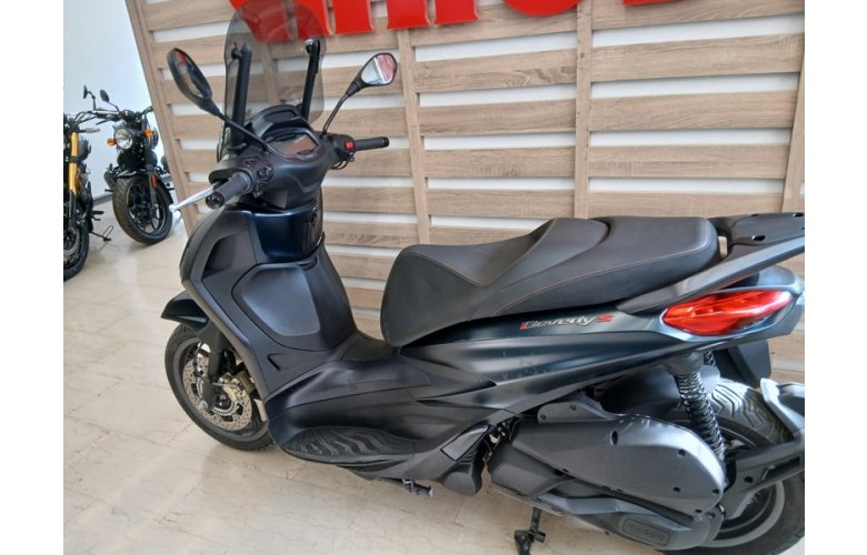 PIAGGIO BEVERLY 300 '22