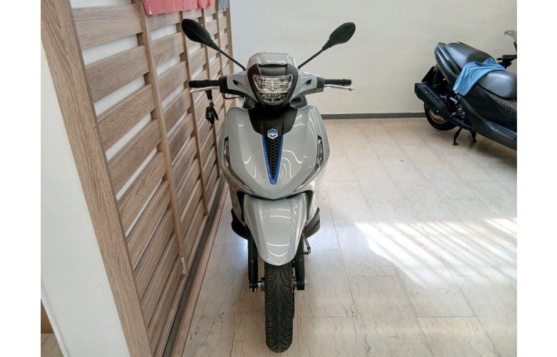 PIAGGIO BEVERLY 310 '25