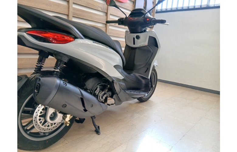 PIAGGIO BEVERLY 310 '25