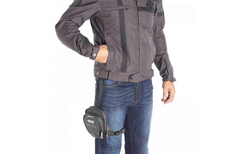 Τσαντάκι ποδιού GIVI EA139 μαύρη T-RANGE