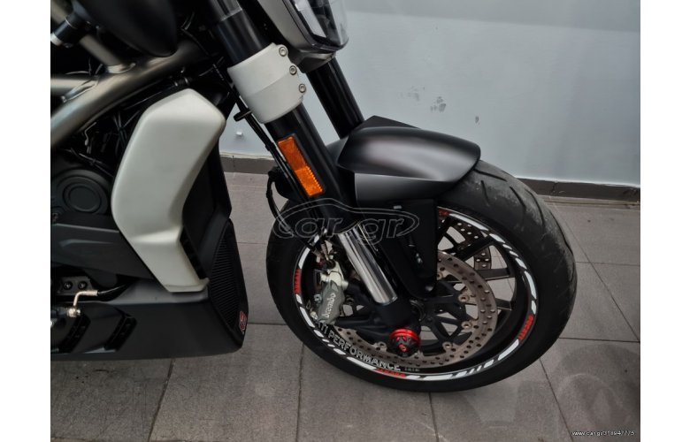 Ducati Diavel '16 X DIAVEL S