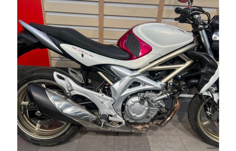 Suzuki Gladius 650 2009