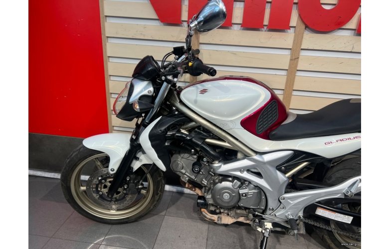 Suzuki Gladius 650 2009
