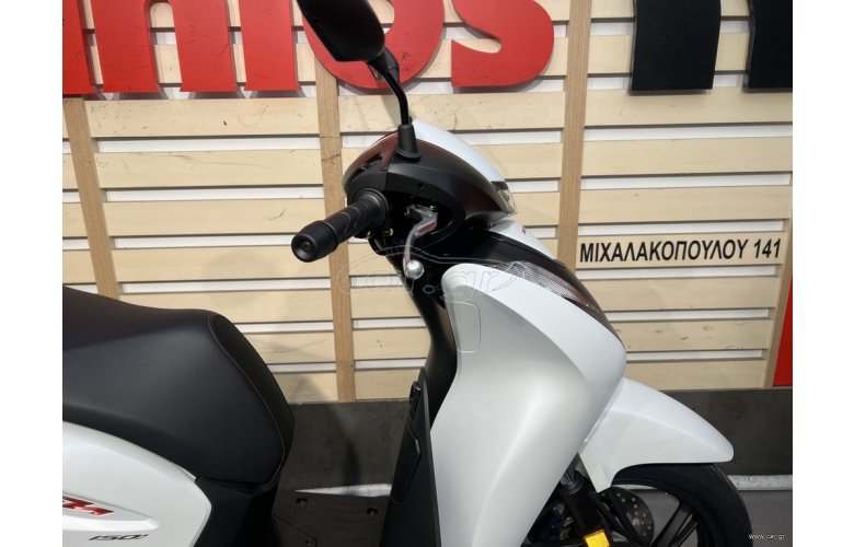 Honda SH 150 Sporty sa-CLONE