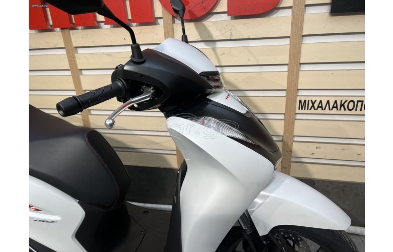 Honda SH 150 Sporty sa-CLONE