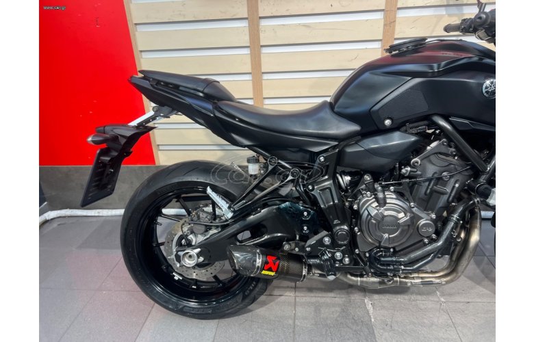 YAMAHA MT07