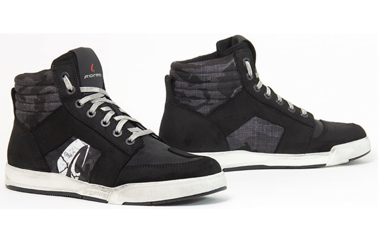 ΜΠΟΤΑΚΙΑ FORMA GROUND DRY BLACK / CAMO