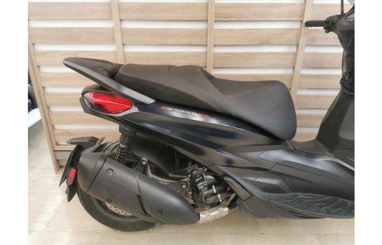 PIAGGIO BEVERLY 300 '21