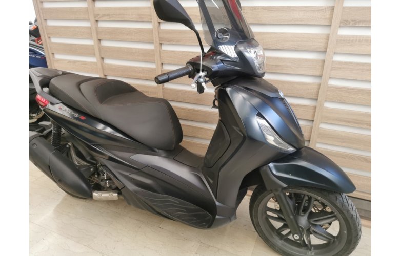 PIAGGIO BEVERLY 300 '21