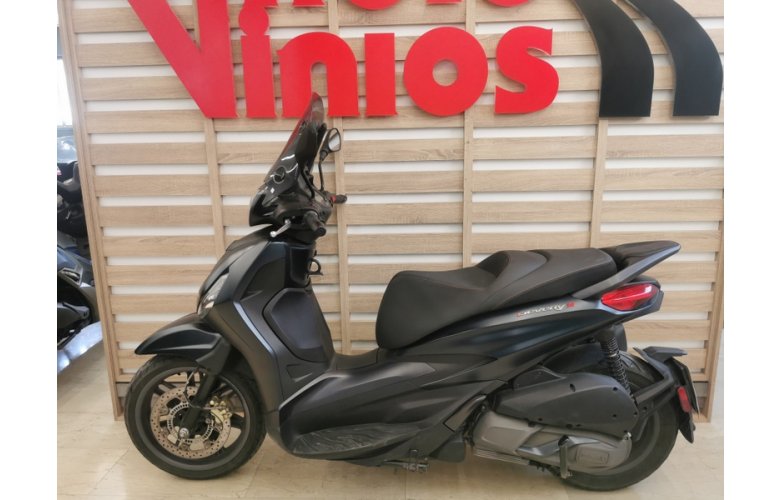 PIAGGIO BEVERLY 300 '21