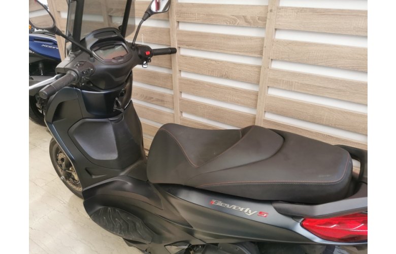 PIAGGIO BEVERLY 300 '21