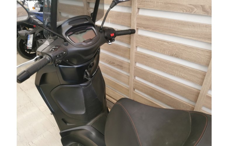 PIAGGIO BEVERLY 300 '21