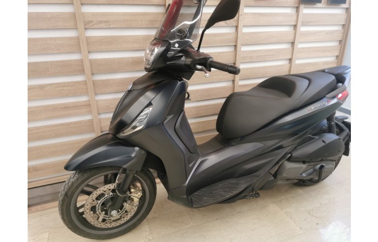 PIAGGIO BEVERLY 300 '21