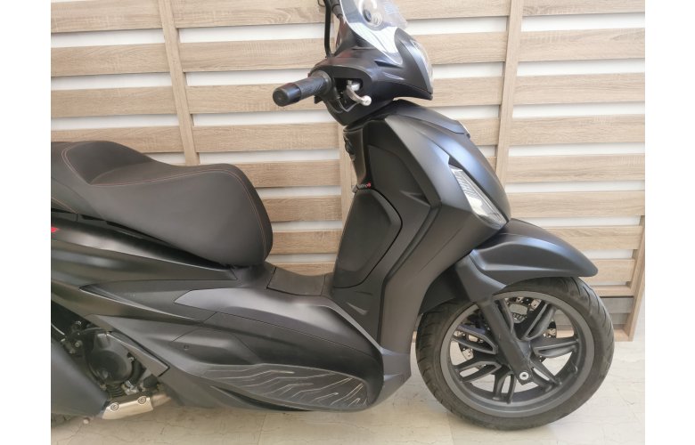 PIAGGIO BEVERLY 400 '22