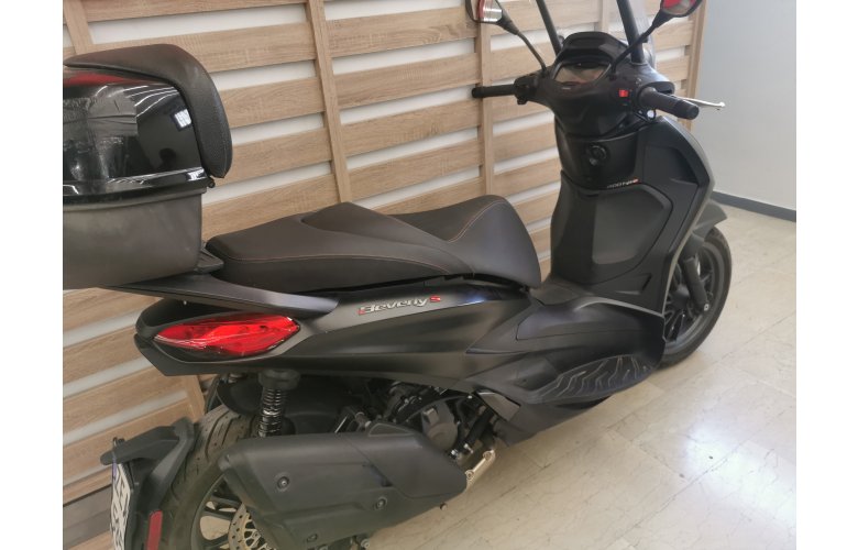 PIAGGIO BEVERLY 400 '22