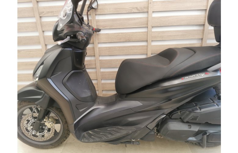 PIAGGIO BEVERLY 400 '22