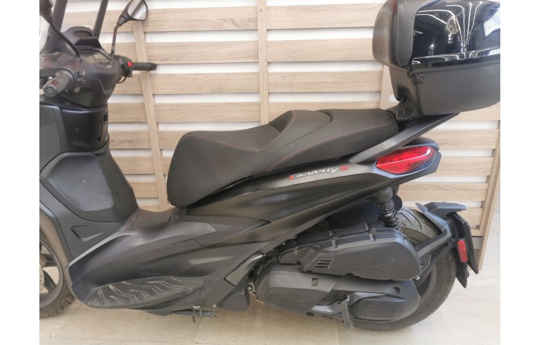PIAGGIO BEVERLY 400 '22