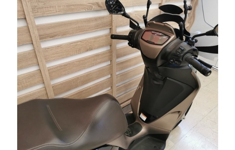 PIAGGIO MEDLEY 150 '23