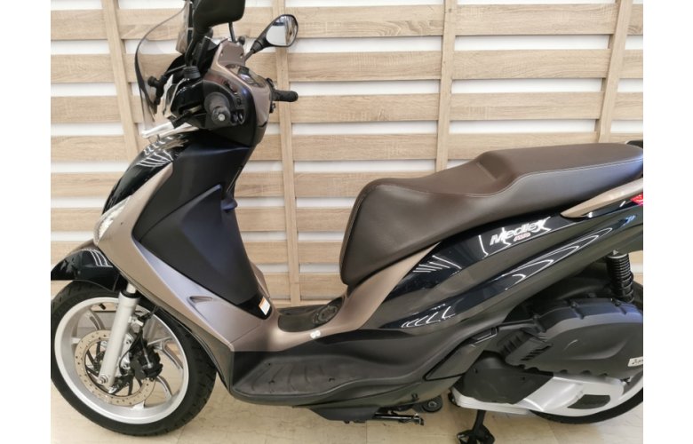 PIAGGIO MEDLEY 150 '23