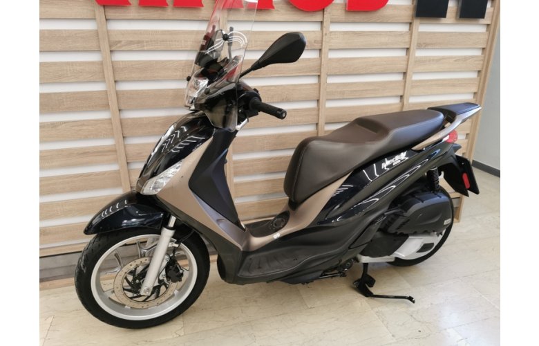 PIAGGIO MEDLEY 150 '23