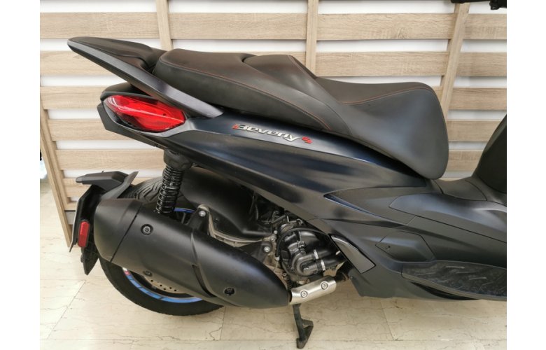 PIAGGIO BEVERLY 300 '22