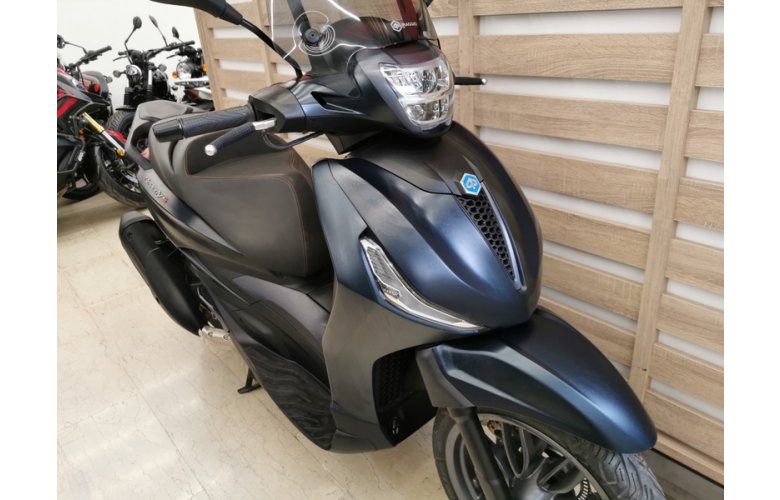 PIAGGIO BEVERLY 300 '22