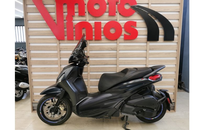 PIAGGIO BEVERLY 300 '22