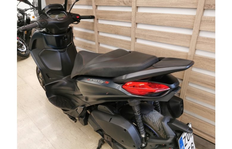 PIAGGIO BEVERLY 300 '22