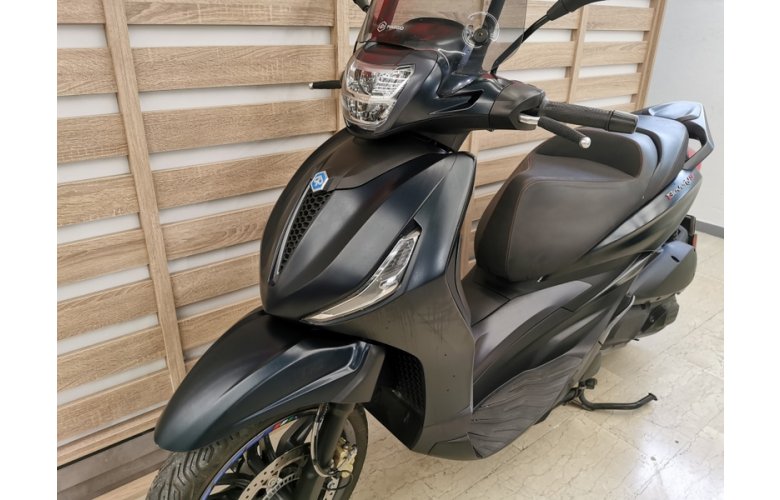 PIAGGIO BEVERLY 300 '22