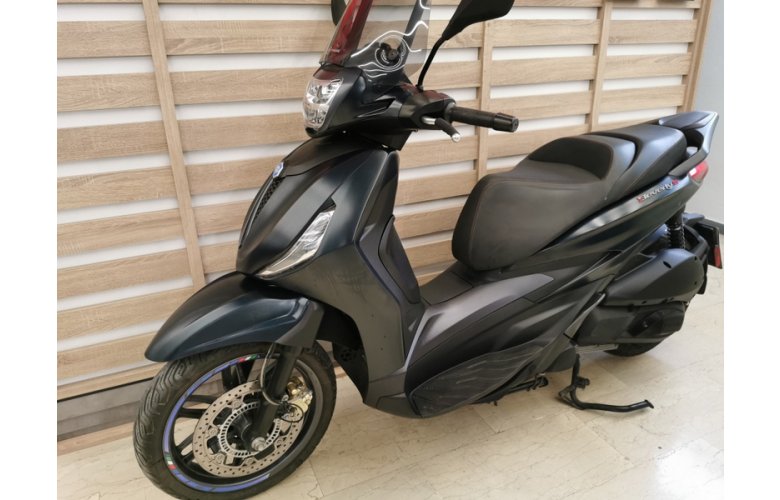 PIAGGIO BEVERLY 300 '22