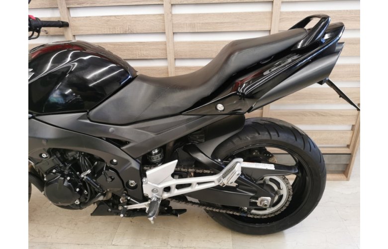 SUZUKI GSR600 '10