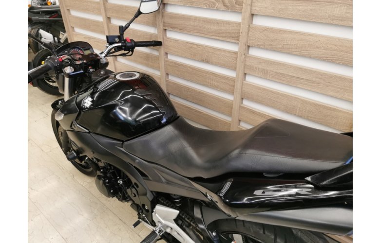SUZUKI GSR600 '10