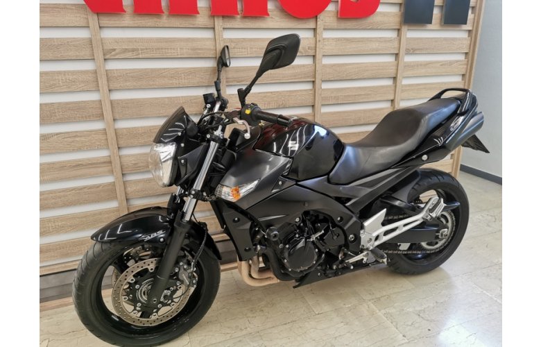 SUZUKI GSR600 '10