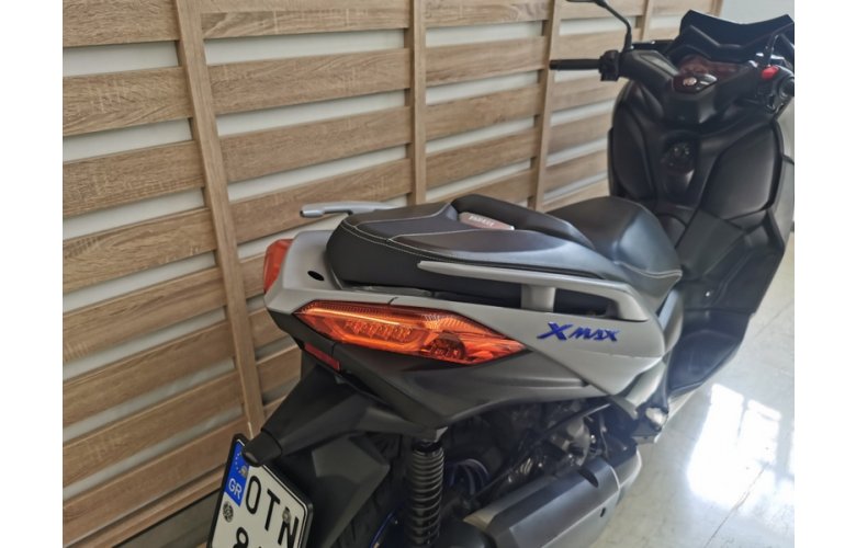 YAMAHA XMAX 300 '21
