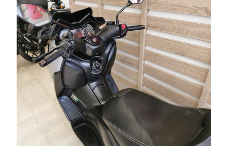 YAMAHA XMAX 300 '21