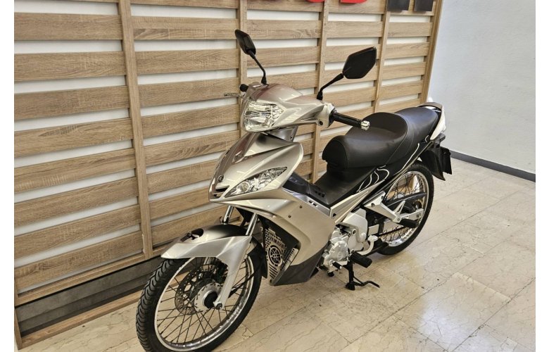 YAMAHA CRYPTON X 135 '08