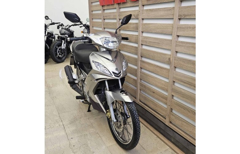 YAMAHA CRYPTON X 135 '08