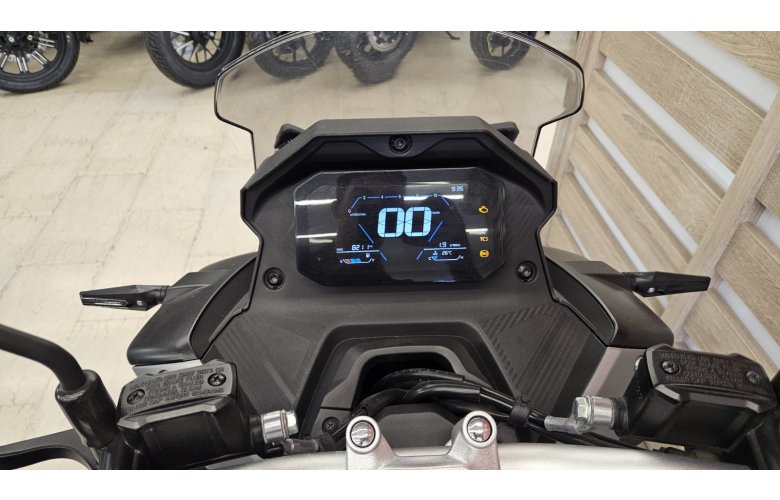 VOGE SR1 125 ADV '24