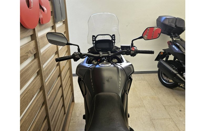 Honda CBX 500 '23