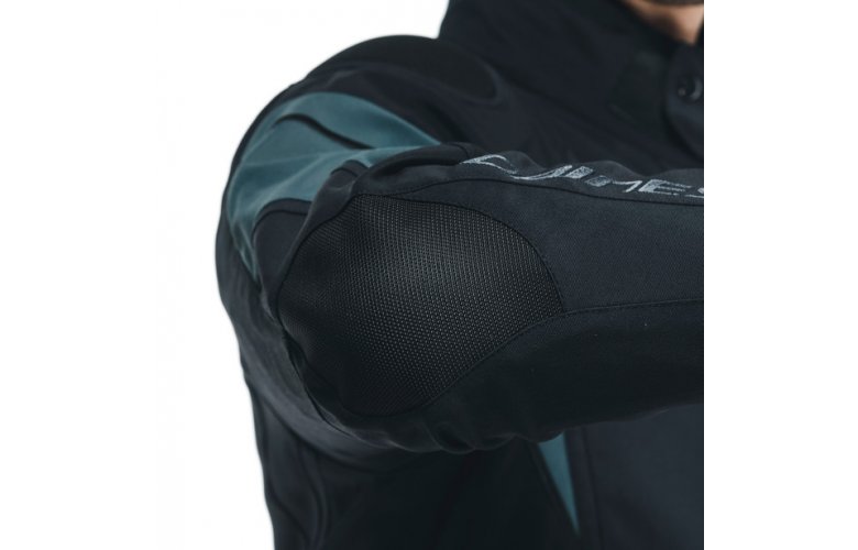 ΜΠΟΥΦΑΝ DAINESE CARVE MASTER 3 GORE-TEX® BLACK/BLACK/EBONY