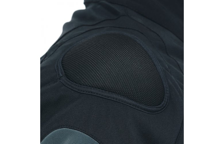 ΜΠΟΥΦΑΝ DAINESE CARVE MASTER 3 GORE-TEX® BLACK/BLACK/EBONY