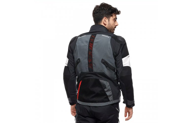 ΜΠΟΥΦΑΝ DAINESE CARVE MASTER 4 GORE-TEX® EBONY/BLACK