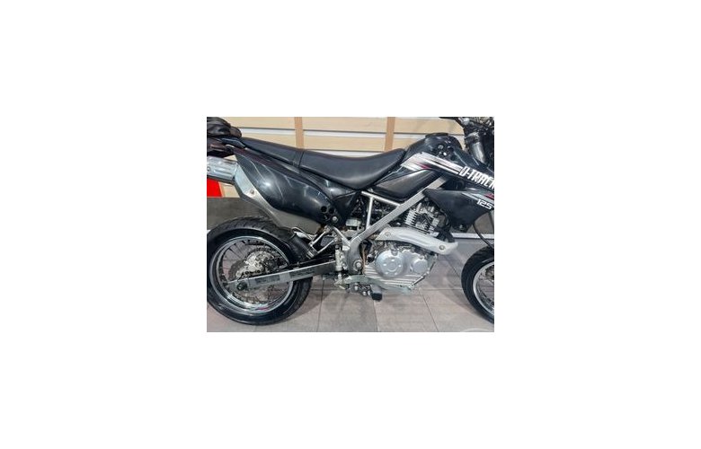 Kawasaki D-TRACKER 2015