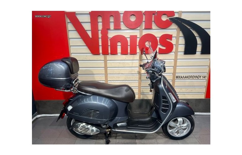 Vespa GTS 300 2022