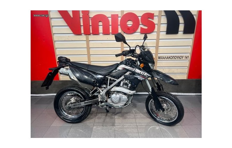 Kawasaki D-TRACKER 2015